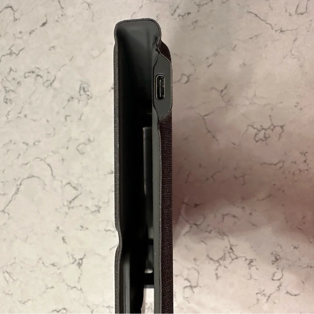 Zagg Folio 2 iPad Keyboard